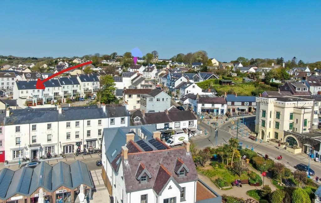 Central Modern Townhouse In Saundersfoot Vila Exterior foto